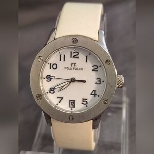 Folli Follie Quartz Watch with Comfortable Silicone Band ~ Works Great, New Batt